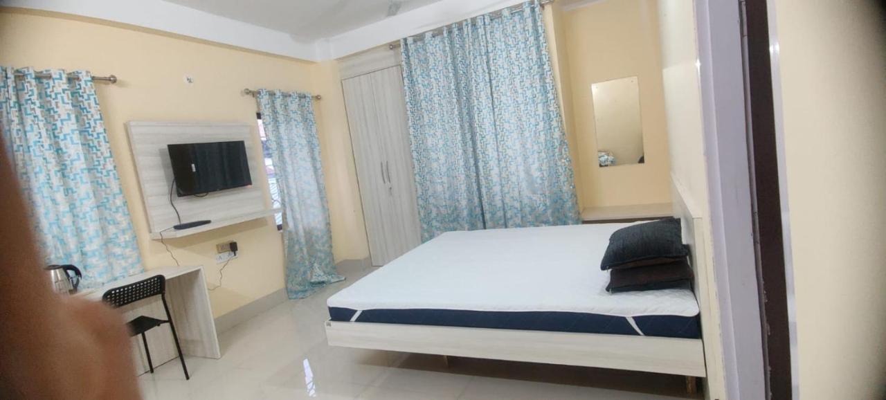 Gruham Sojourn Homestay Guwahati Extérieur photo